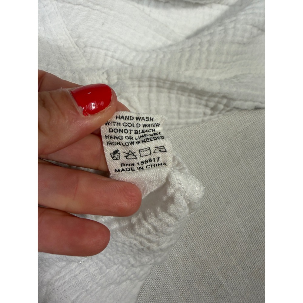 Altar'd State White Gauze Cropped Button Down Shirt Raw Hem Small - Picture 5 of 8